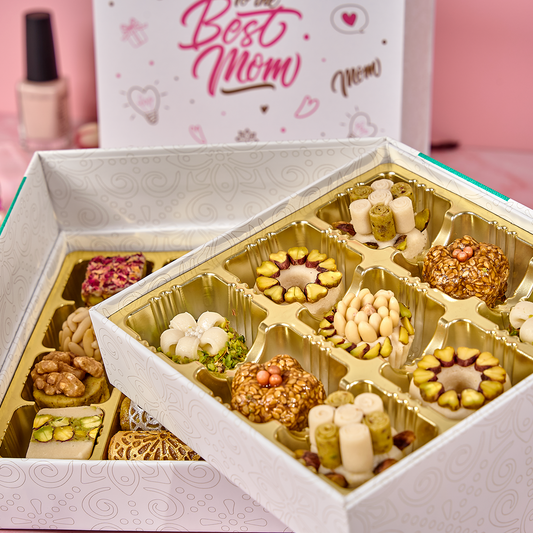 Mother's Day Gift Box, 23 pc.
