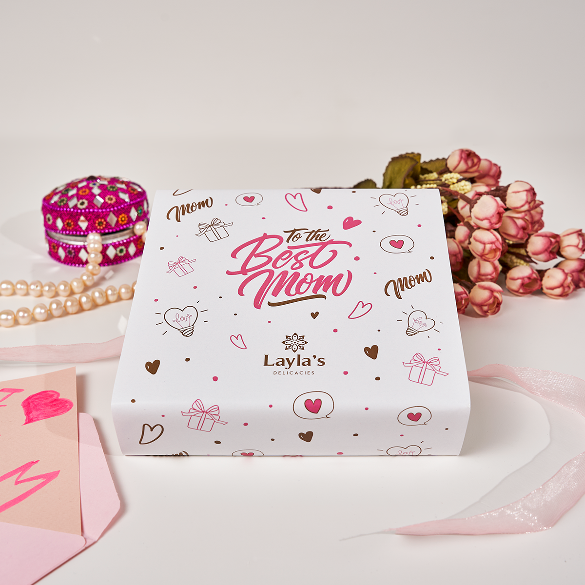 Mother&#39;s Day Gift Box, 9 pc.
