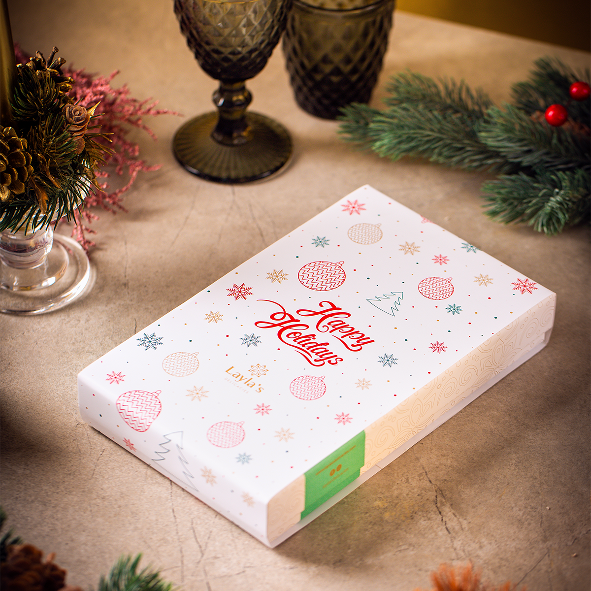 Happy Holidays Gift Box, 15 pc.