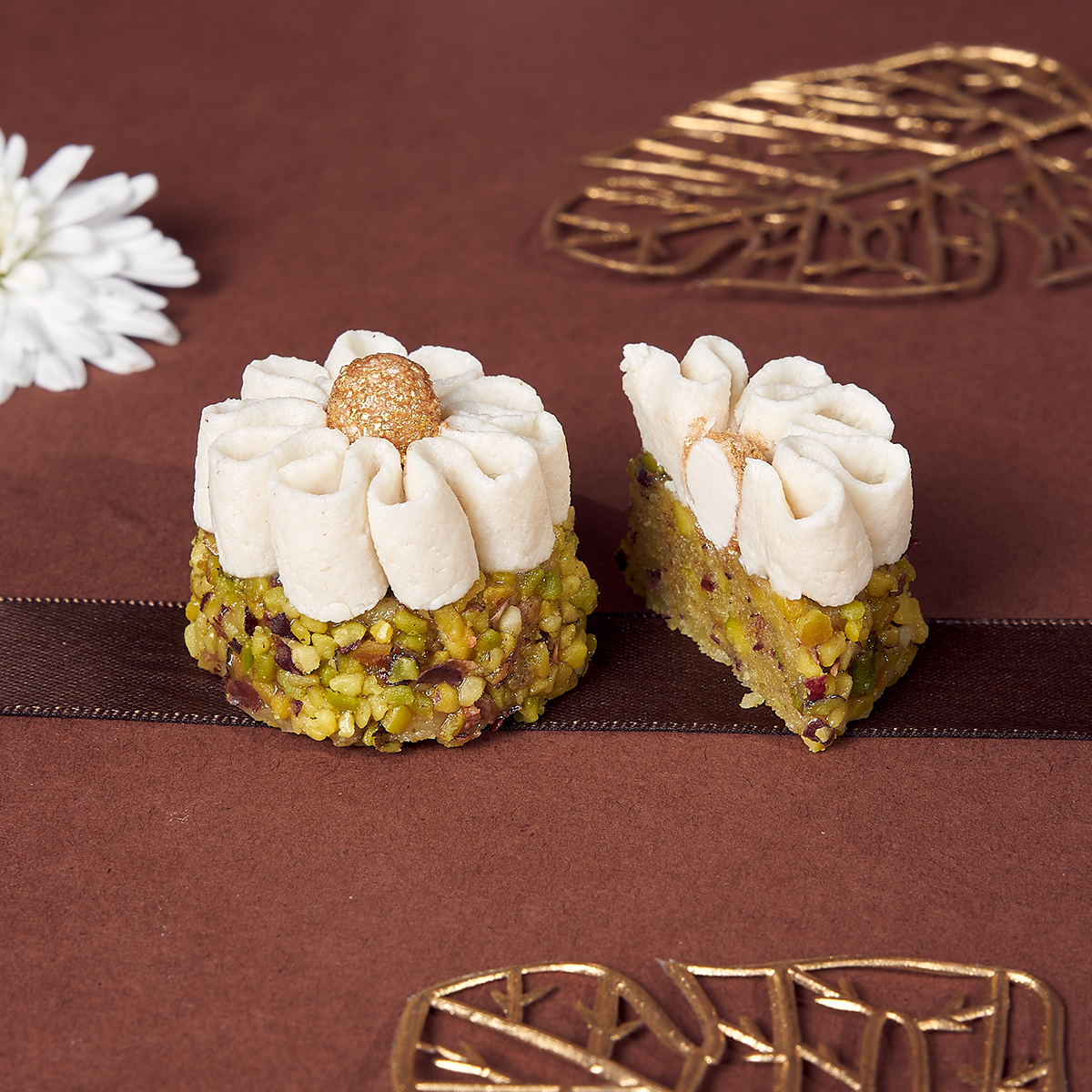 Pistachio  blossom-shaped treat from Flora limited edition collection