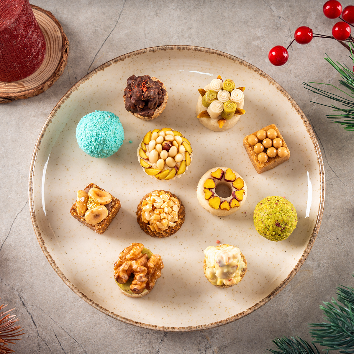 Happy Holidays Gift Box, 9 pc.