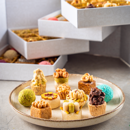 Happy Holidays Gift Box, 46 pc.