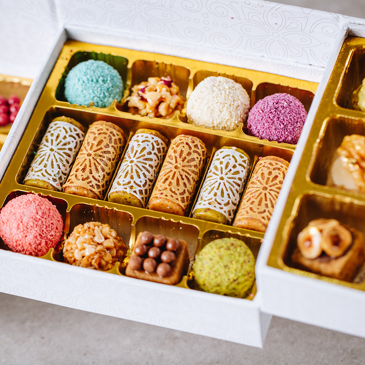 Ramadan Gift Box, 23 pc.
