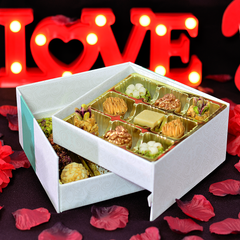 Valentines Gift Box, 23 pc.